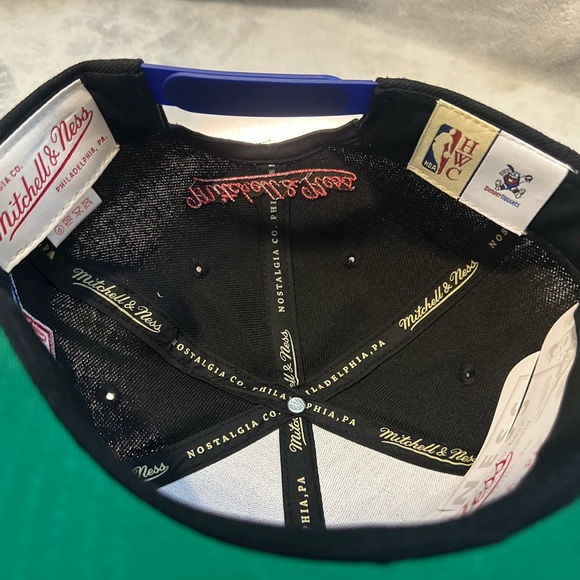 Mitchell & Ness Men's Hat NBA Draft Denver Nuggets Black - Picture 3 of 3